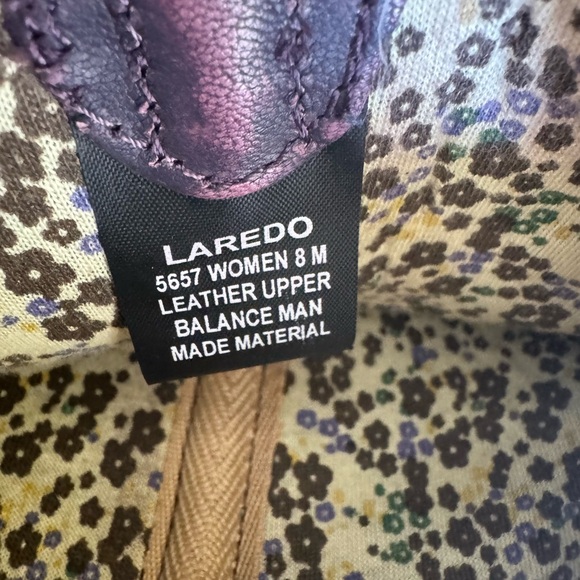 I bought my daughter these purple Laredo boots. She only wore them a few times. - Picture 4 of 4